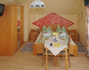 延納斯多夫的住宿－德蔓索恩膳食公寓，相簿中的一張相片