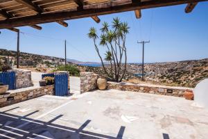 Gambar di galeri bagi Ailouros Scenic Guest Houses di Skhoinoussa