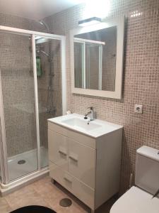 Ванная комната в Apartamento céntrico en León