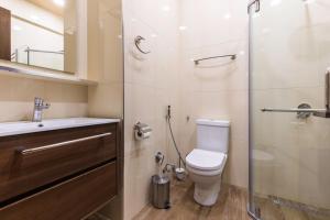 Ένα μπάνιο στο Besel Apartments +11 φωτογραφίες