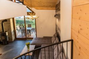 Posezení v ubytování udanypobyt Apartamenty Czorsztyn Panorama