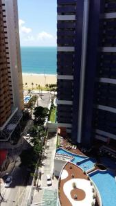 - Vistas a la playa desde un edificio con vistas al océano en Beach Class, en Fortaleza
