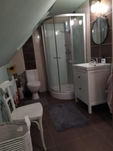 Koupelna v ubytování Luxury accommodation near Prague airport
