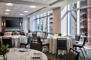 Restaurace v ubytování Hyatt Place Grand Rapids Downtown