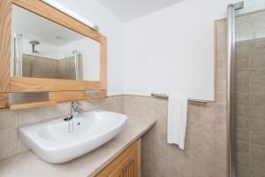 A bathroom at Finca Coster