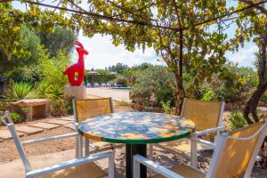 Ein Garten an der Unterkunft Acuario