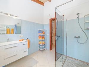 Een badkamer bij Mamici