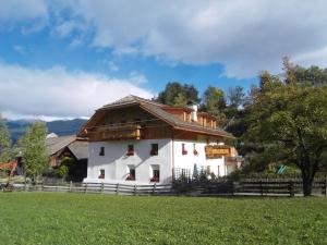 The building in which a vidéki vendégházakat is located