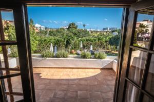 Bazén v ubytování Casa Mamita Ibiza nebo v jeho okolí