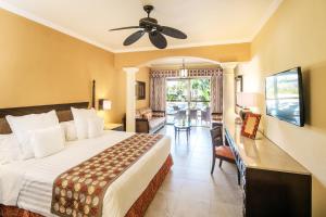 Letto o letti in una camera di Barceló Maya Palace - All Inclusive