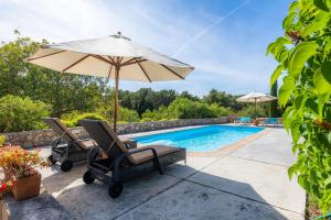 Der Swimmingpool an oder in der Nähe von Sa Creu De Saume