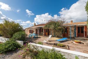 Κήπος έξω από το Dimora tipica Carlofortina