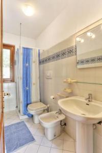 Phòng tắm tại Villa Vanna Trilo -quadrilocale