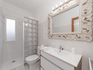 A bathroom at Casa Convent