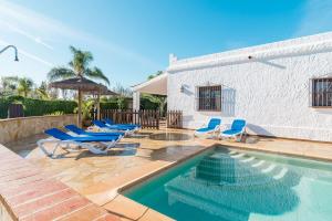 Hồ bơi trong/gần La casa del estanque