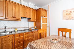 Kuchnia lub aneks kuchenny w obiekcie Apartamento Doña Alba