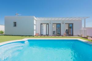 Bazén v ubytování Casa Capricho nebo v jeho okolí