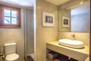Koupelna v ubytování Casa Mamita Ibiza