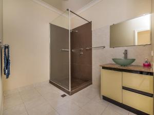 A bathroom at Seafront Unit 50
