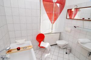 Bathroom sa Pension Müllers Alte Backstube