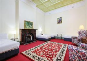 Легло или легла в стая в The Old Priory