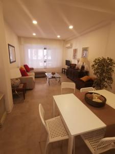 Posedenie v ubytovaní Casa4Casa