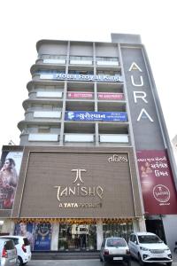 Galeriebild der Unterkunft Hotel Royal King by Sky Stays in Ahmedabad