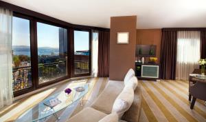 Posezení v ubytování Point Hotel Taksim