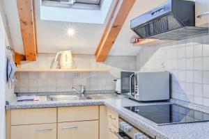 Η κουζίνα ή μικρή κουζίνα στο Katharinenhof Ferienwohnung Hausberg (6) +9 φωτογραφίες