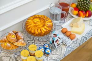 Jedlo v ubytovaní bed & breakfast alebo blízkom okolí