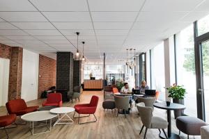 Posezení v ubytování B&B HOTEL Zürich Wallisellen