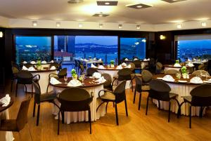 Restaurace v ubytování Point Hotel Taksim