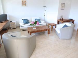 TV/Unterhaltungsangebot in der Unterkunft Urcatusa Llevant - Apartamento 6 pax con piscina g27034