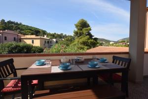 Nespecifikovaný výhled na hory nebo výhled na hory při pohledu z apartmánu