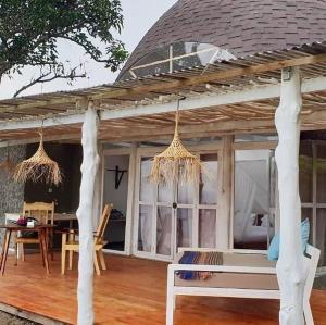 Patio nebo venkovní prostory v ubytování Manulalu Jungle