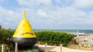 Afbeelding uit fotogalerij van Logis Hôtellerie Les Brisants , Restaurant J M Perochon in Brétignolles-sur-Mer