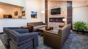 TV a/nebo společenská místnost v ubytování Best Western Inn of Payson