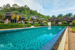 Bazén v ubytování Palm Kiri Aonang Resort nebo v jeho okolí