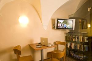 TV o dispositivi per l'intrattenimento presso Hotel Zum Hirschen