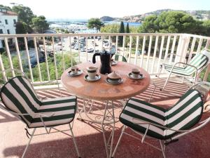 Balkón alebo terasa v ubytovaní Nou xaica apartamento per 6 personas con vista a mar Ref D23002