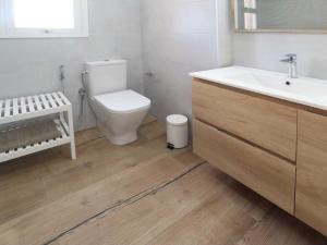 Kúpeľňa v ubytovaní Nou xaica apartamento per 6 personas con vista a mar Ref D23002