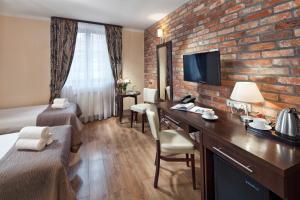 TV a/nebo společenská místnost v ubytování Hotel Bonum Old Town