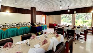 Restaurace v ubytování Aranya Nivas