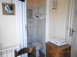 Koupelna v ubytování Albergo Villagrande