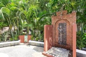 Zahrada ubytování Harmony Naturist Resort Rawai Phuket 18yr minimum age only nudist nake d FKK