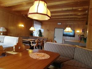 Imagen de la galería de Hotel il Cardo, en San Vito di Cadore