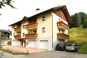 Budova, v ktorej sa apartmán nachádza