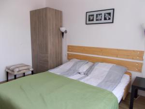 Posteľ alebo postele v izbe v ubytovaní Lenart House 1