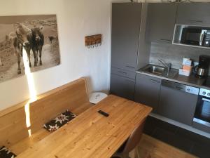 Zdjęcie z galerii obiektu Haus Edelweiss am See w mieście Zell am See