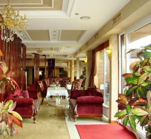 Posezení v ubytování Ark Palace Hotel & SPA